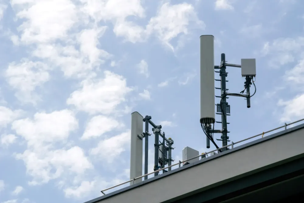 Antenne sur toit